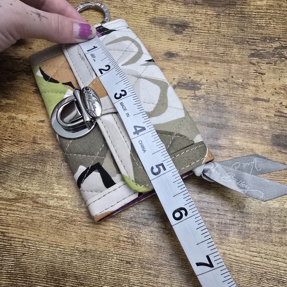 New Vera Bradley Multicolor Quilted Women's Wallet - Picture 11 of 12